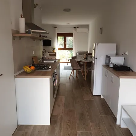 Apartment Dori Pula
