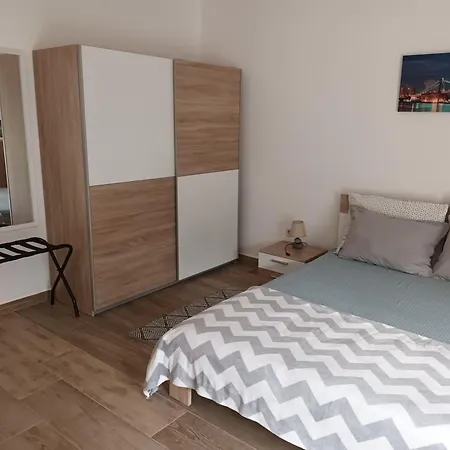 Apartment Dori