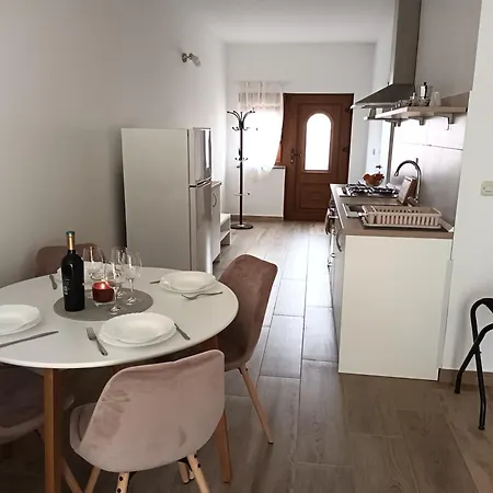 Dori Apartment