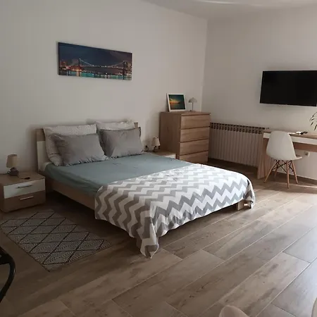 Dori Apartmán Pula