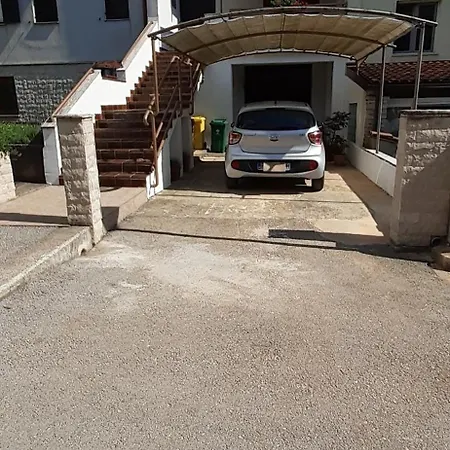 Dori Apartmán Pula